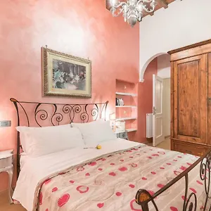 Appartamento Ghibellina 22, Firenze